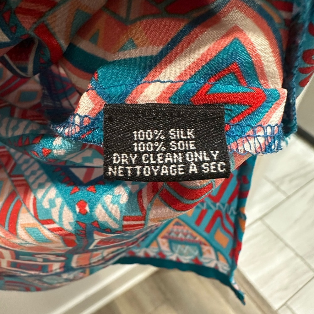 Colorful Geometric Pattern Tunic - Picture 2 of 2